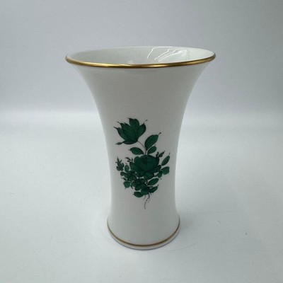 Augarten Wien Vase with Floral Rose Design, Maria Theresa