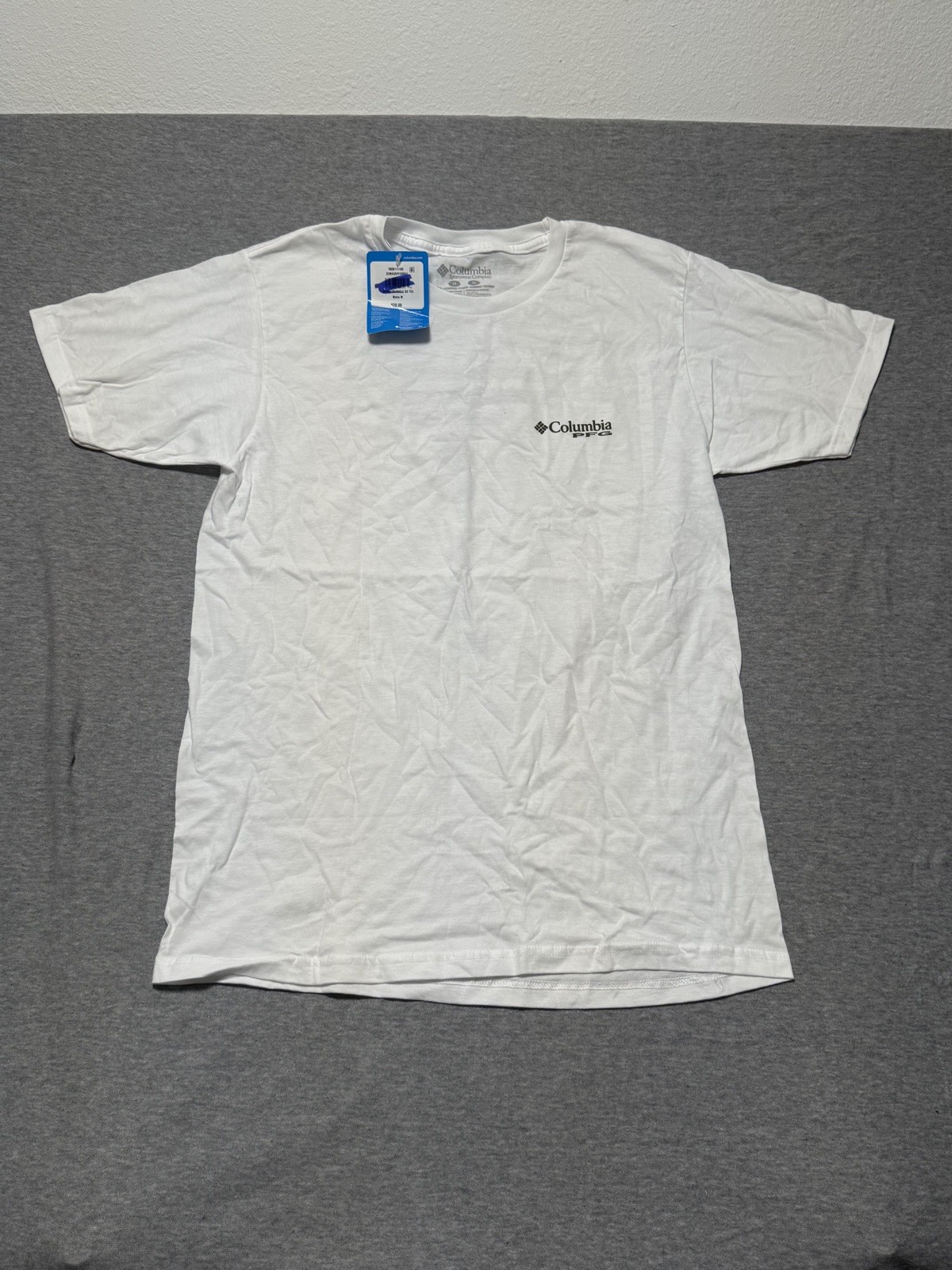 Columbia T-Shirt Men's M White PFG Short Sleeve Fishing Outdoors Graphic Tee NWT