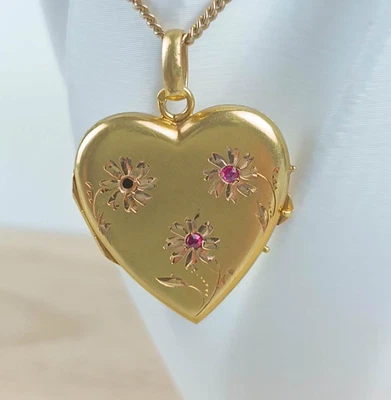 Ancien Pendentif coeur or 18 carats ouvrant rubis - Photo 1/4