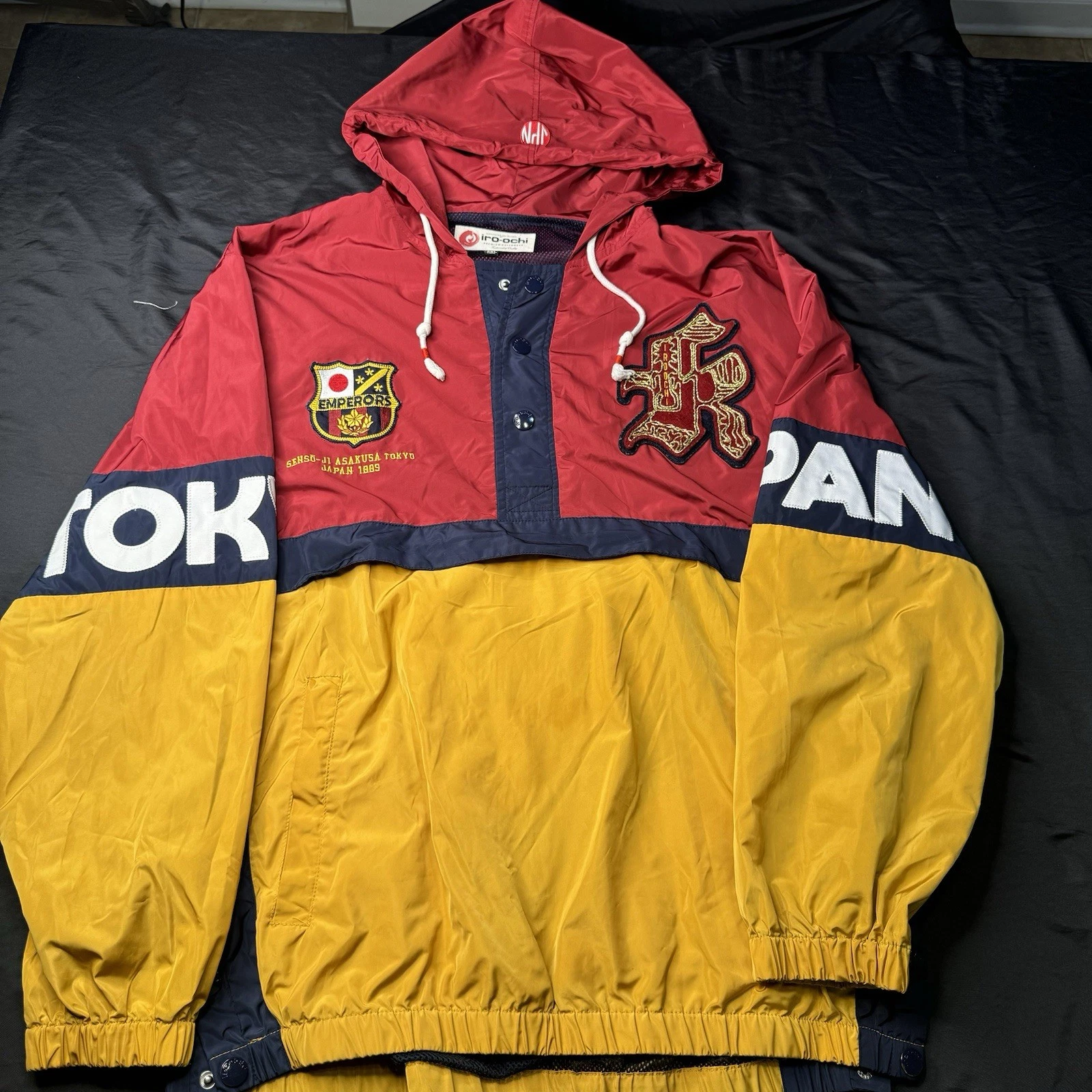 Iro Ochi Gold Maroon Navy Emperors Tokyo Japan Mens Windbreaker Size 2XL