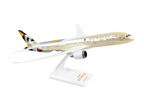 HASEGAWA Skymark Airlines BOEING 767-300 #10126 NISB 1:200 | eBay