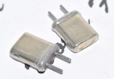 1pcs - 28.045 MHZ Quartz Crystal Resonator / XTAL