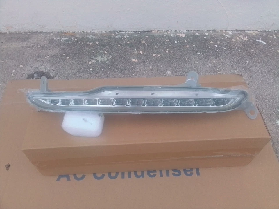 11 12 13 Optima parachoques delantero conducción izquierda luz antiniebla LED NUEVO Foto 2 de 4