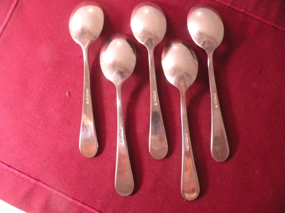 Set Of 5 Teaspoons Oneida ICARUS Glossy Stainless Flatware 5 7/8" - Image 4 of 4