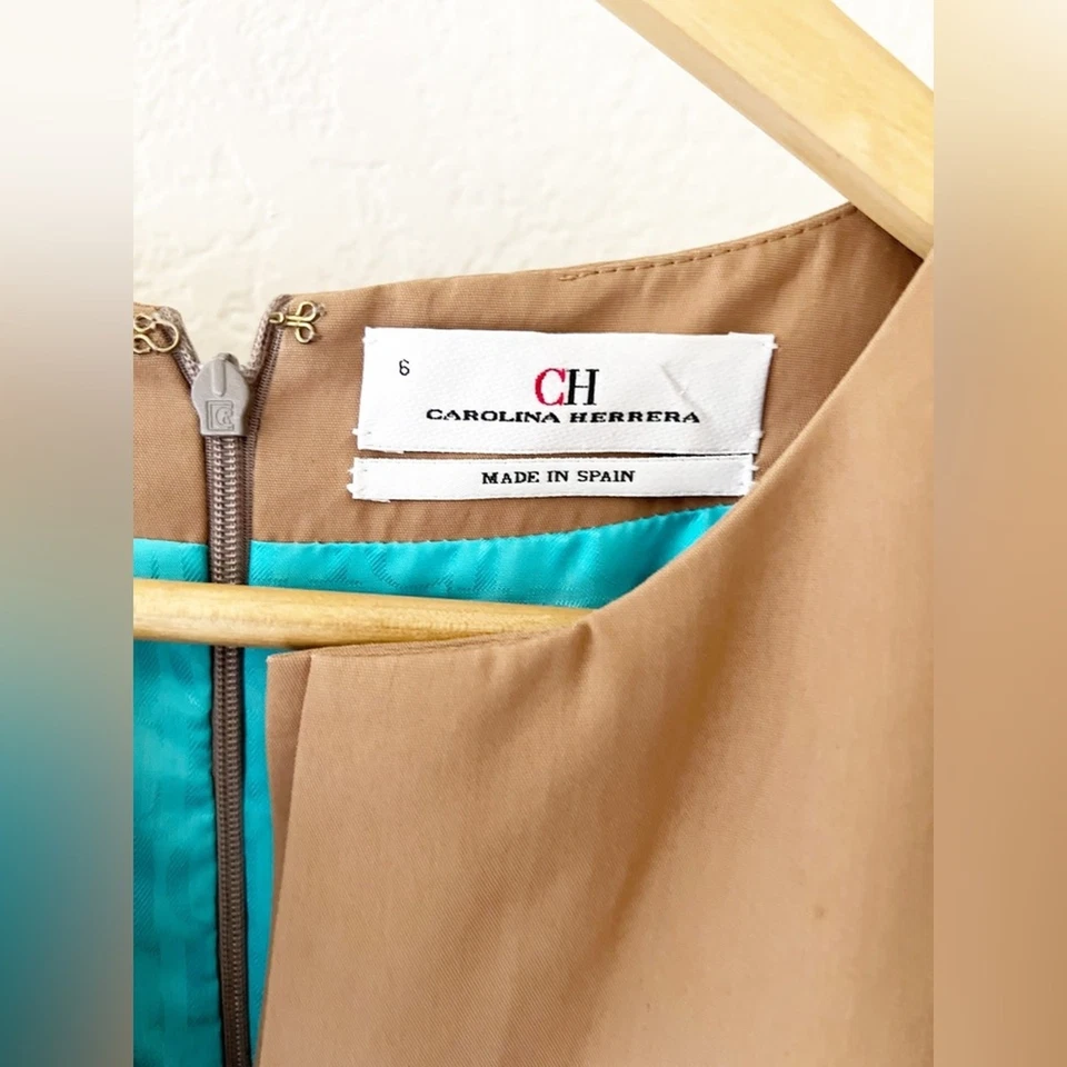 Vestido de cóctel Carolina Herrera marrón con cinturón plisado sin mangas talla 6 Foto 3 de 4