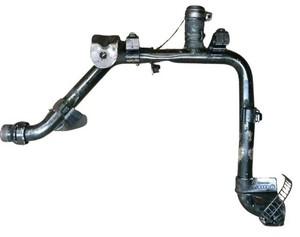 Passat 3B A4 B5 8E Kühlerschlauch Schlauch Rohr Leitung 1,9 TDI AVF 038121065BH