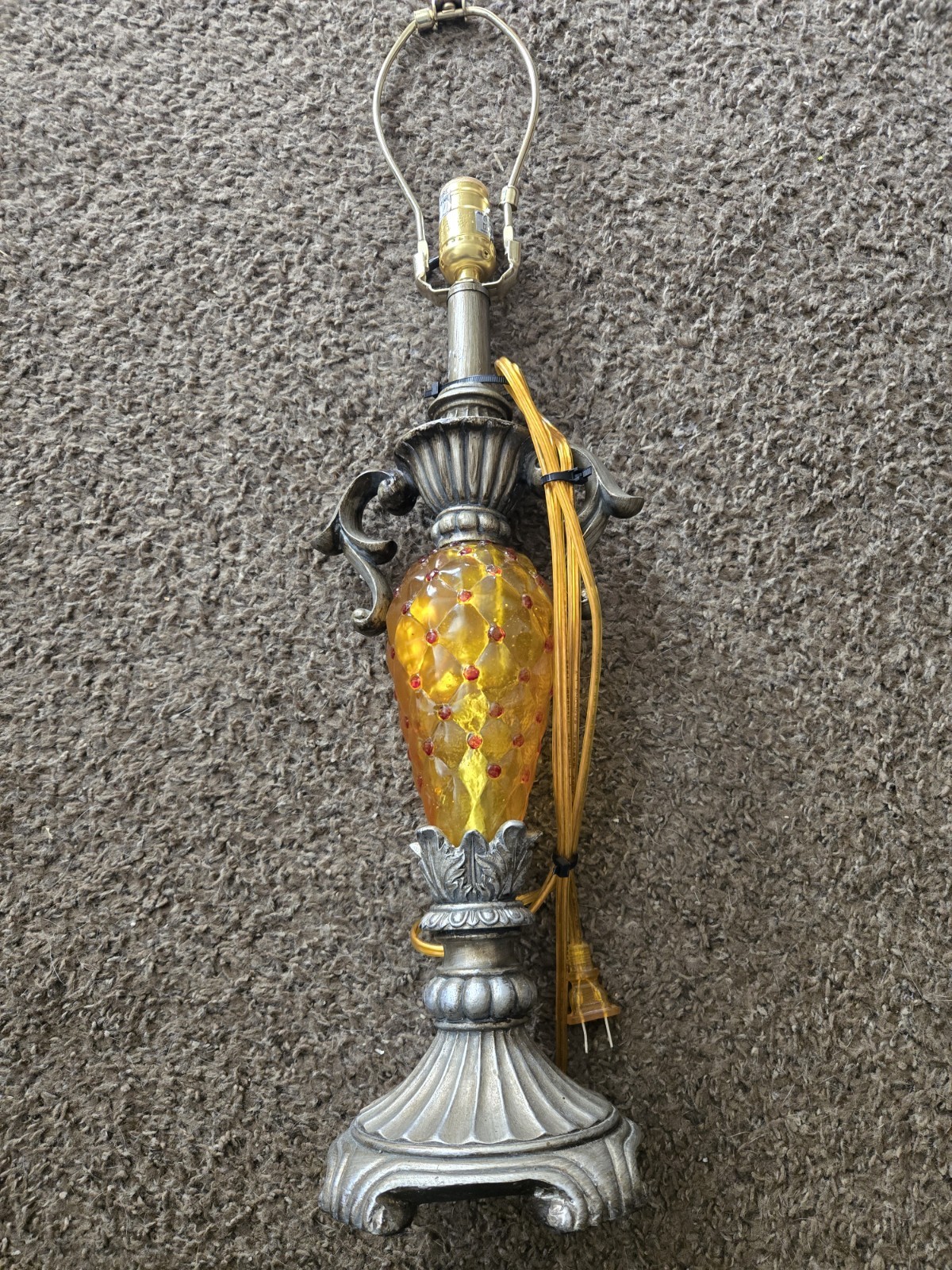 Unique Vintage Decorative Amber Glass 3 Way Lamp. Excellent/ New  Condition