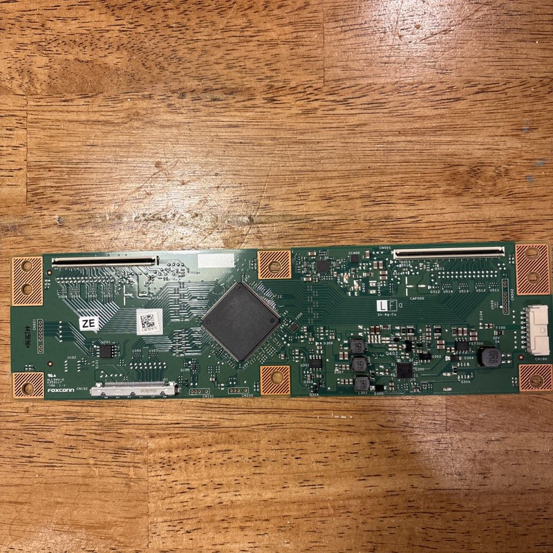 Vizio  E70-F3  T-con Board 1P-0171X00-40SB (RUNTK0334FV) Tested OEM