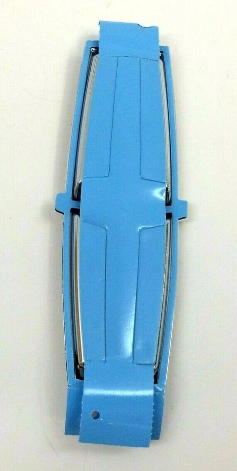 2010-2019 Lincoln MKT rear luggage compartment chrome black Star Logo Emblem OEM - Image 3 of 4