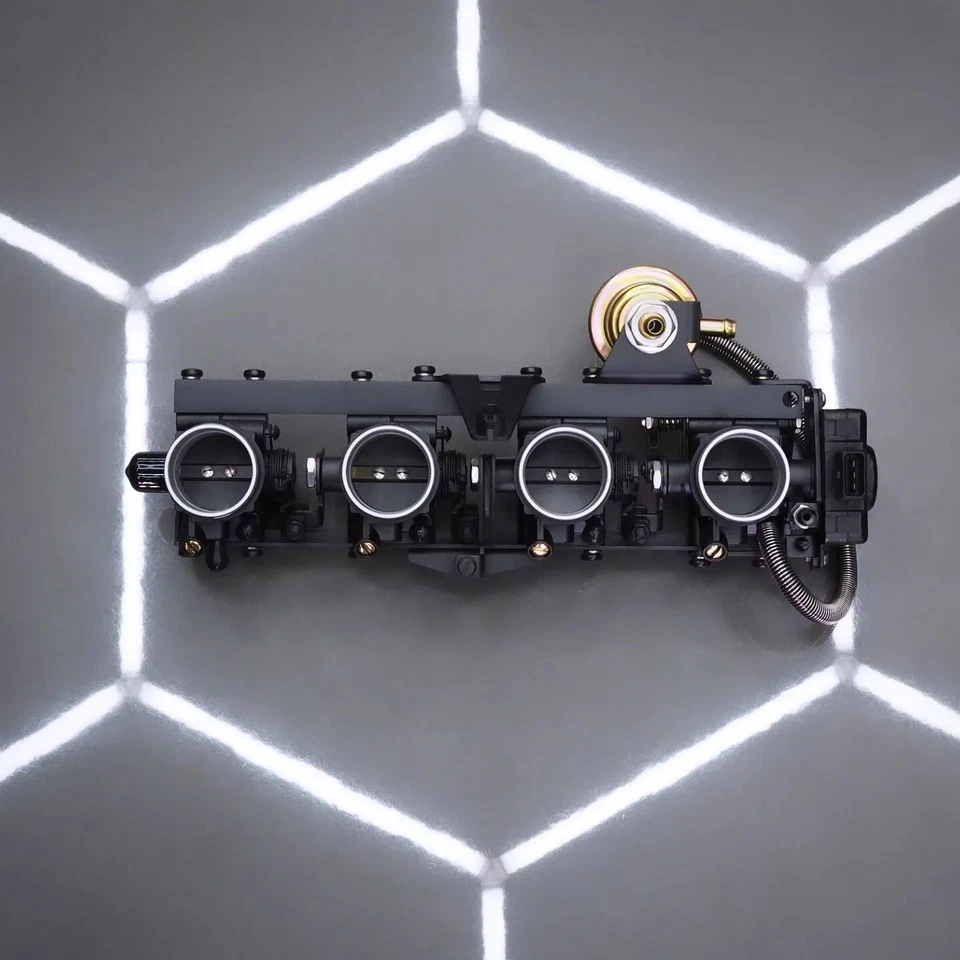 Servicio de carrocería del acelerador BMW | Cerakote | K75 K100 K1100 K1200 | Carrocerías de combustible | Bing Foto 4 de 4