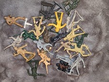 Lot Of Army Men/Toy Soldiers With Yellow Cowboy