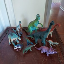 Lot Of 10 Vintage Mixed Plastic Dinosaurs Allosaurus Triceratops Amargasaurus