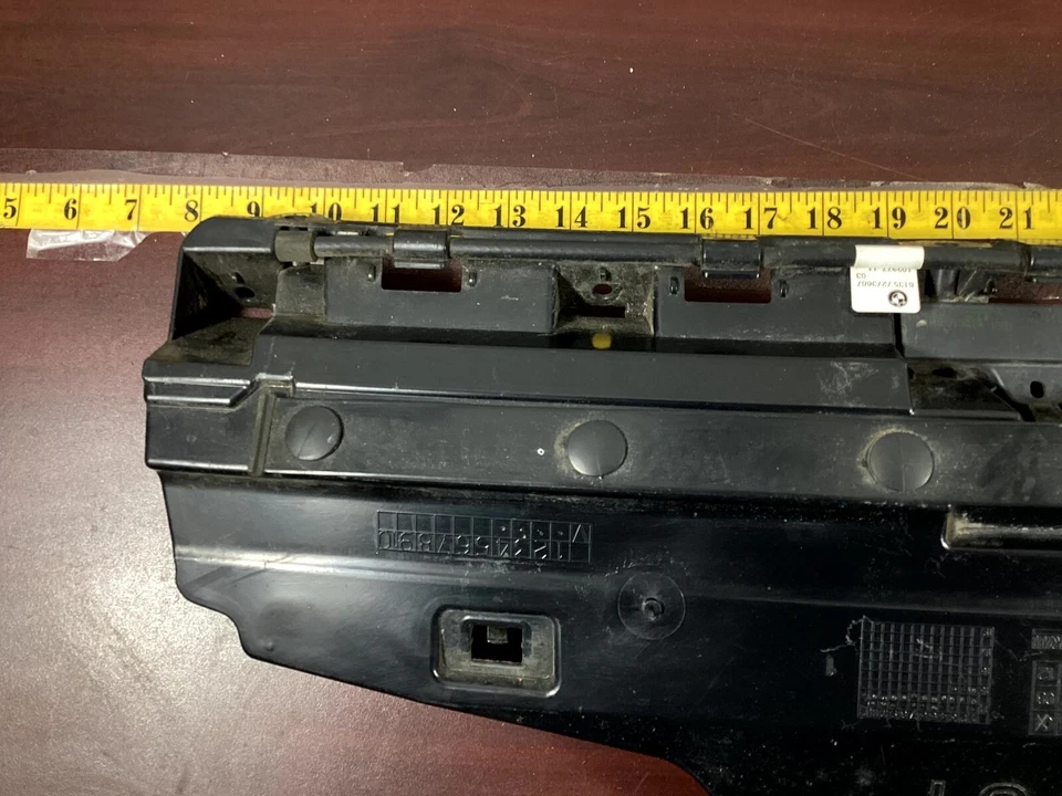 2013 - 2016 BMW 328I XDRIVE REAR BUMPER CENTER REINFORCEMENT BRACKET OEM . - Image 4 of 4