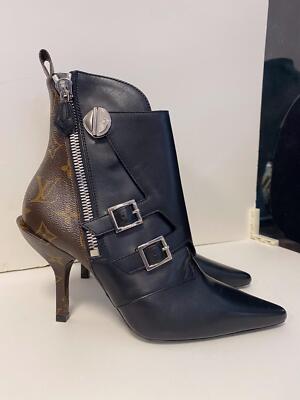 Authentic Louis Vuitton Monogram Black Leather Janet Boots Booties size 37/7