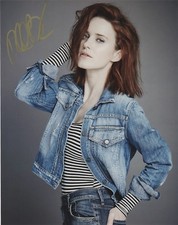 Rachel Brosnahan Miss Maisel Autographed Signed 8x10 Photo COA R2T