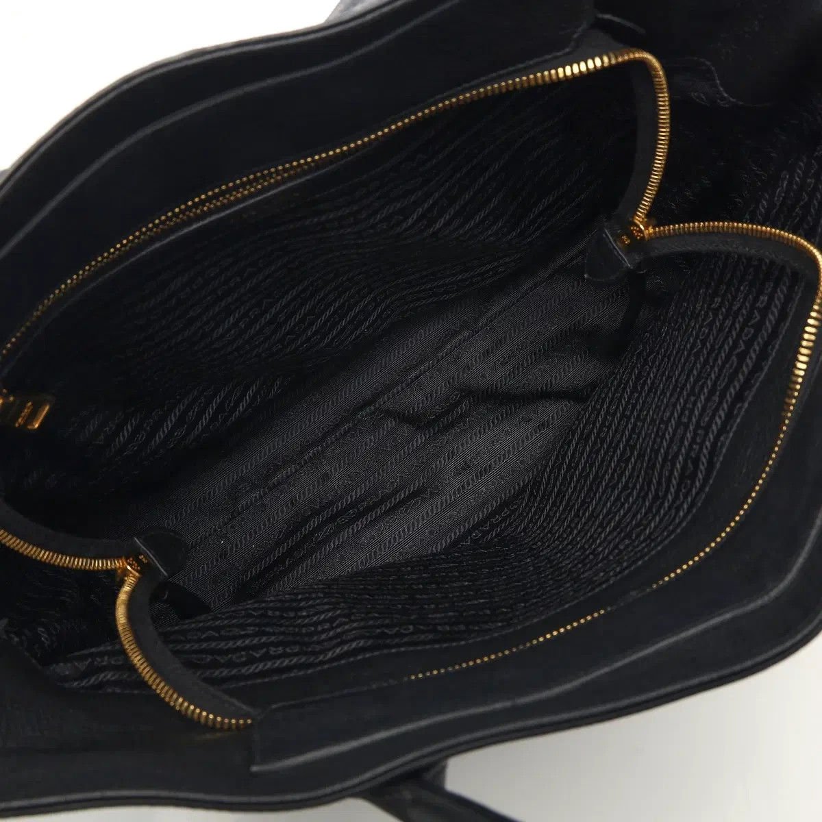 Prada Vitello Daino 1BG006 Tote Shoulder Bag thumbnail 8