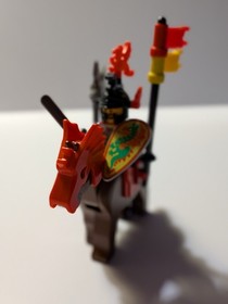 Vintage Lego Lot Dark Dragon Den 6076 Skeleton Surprise 6036 Magic Shop 6020 