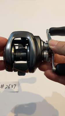 Shimano 22 Bantam XG Right Hand Bait Casting Reel Near Mint From