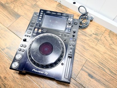 Pioneer CDJ2000NXS2 Professional Multi Audio Player for sale