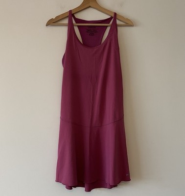 Patagonia Women s All Weather Trail Running Dress Size Small Athleisure Sporty