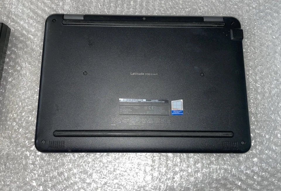 Dell Latitude TOUCH 3190 2 in 1 Laptop 11.6" HD N5000 4gb 128gb SSD Windows 11 - Image 4 of 4