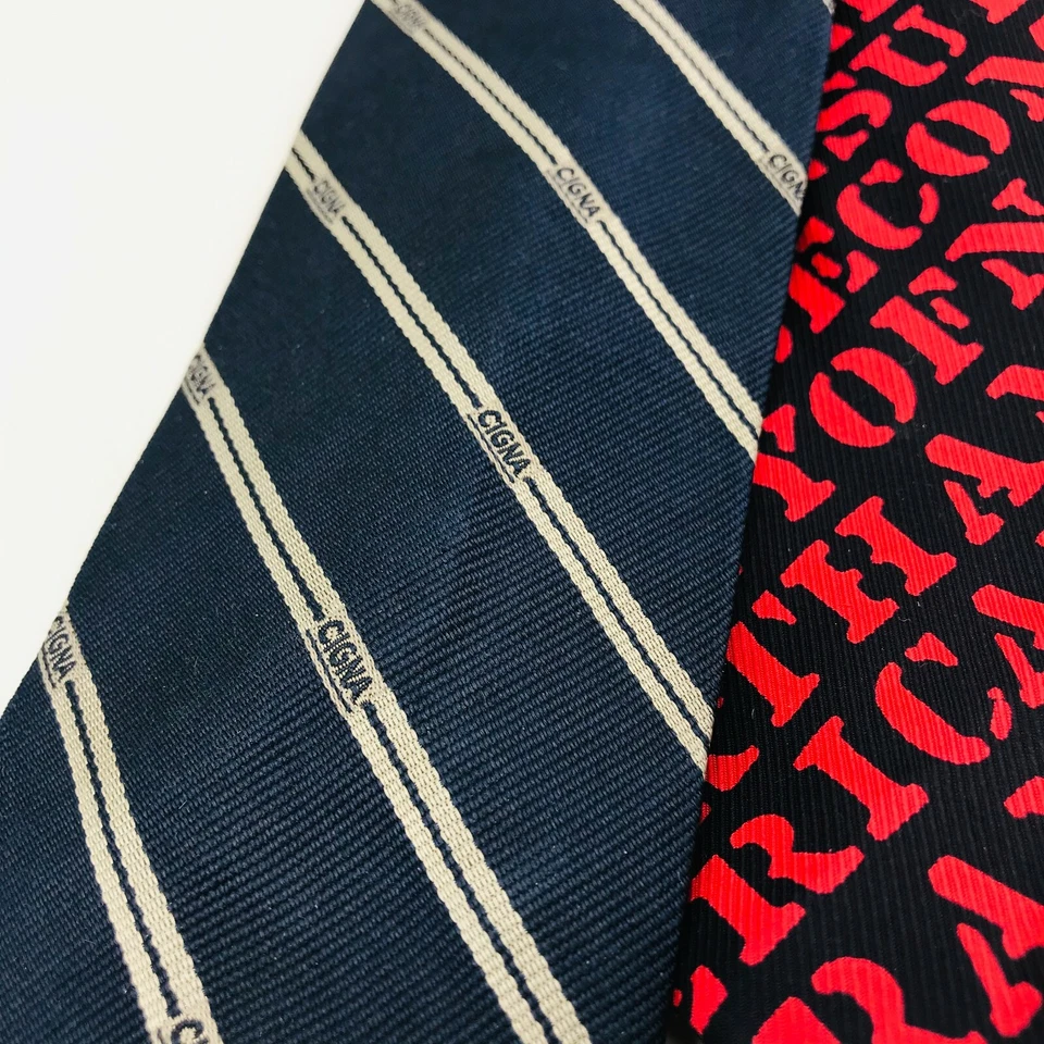 Corbata de seda vintage Insurance Company of North America Bill Blass para hombre Foto 3 de 4