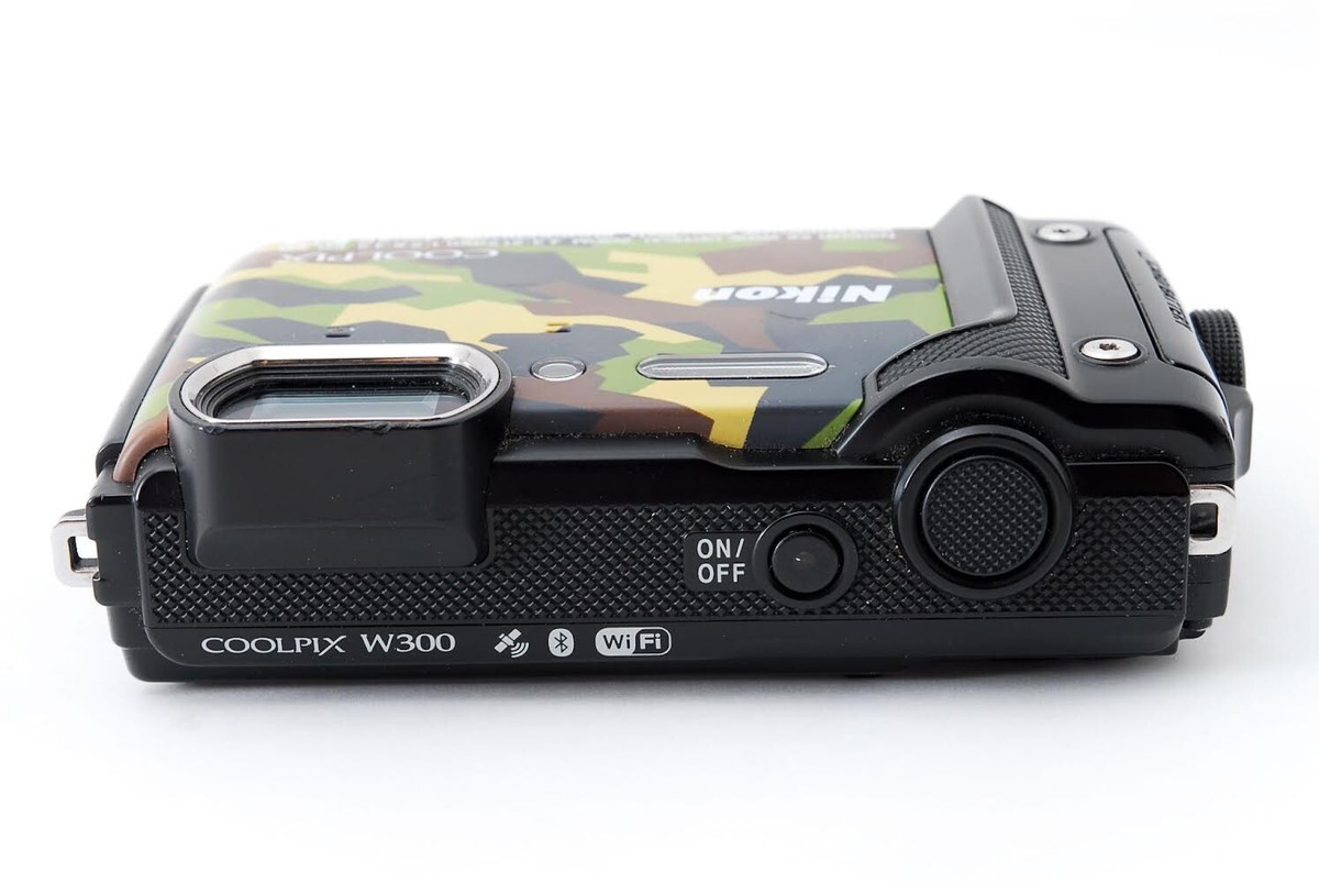 Nikon COOLPIX W300カモフラ　防水Wi-Fi Bluetooth Nikon COOLPIX W300 digital camera camufrage *Superb