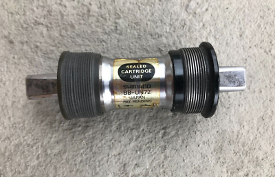 Boitier de pédalier Shimano BB-UN72 - Équipements vélos