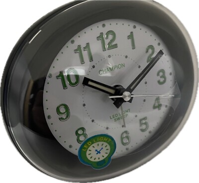 Champion traditioneller Batteriewecker fegendes nicht tickendes Licht und Schlummern