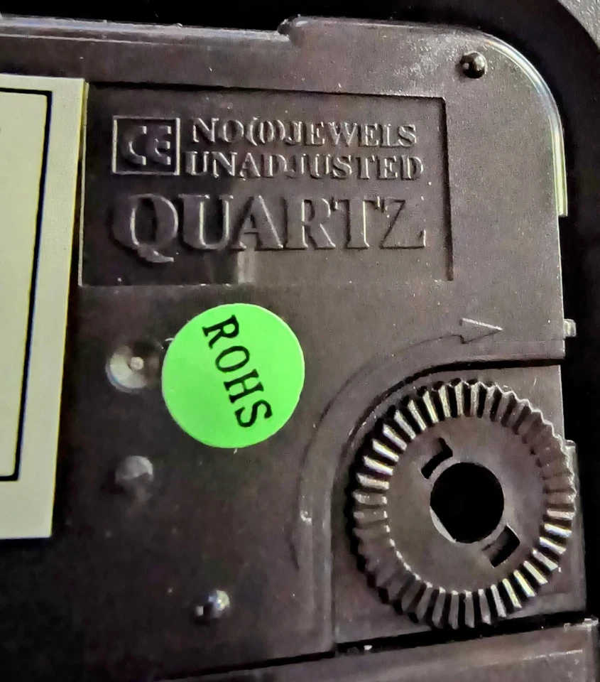 Picture Collage Clock Multi-Color Modern Pop Art Photo Frame Analog 12 Photos - Image 4 of 4