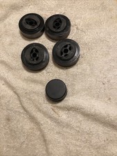YAMAHA RX-V530 PARTS:4 BASE FEET AND VOLUME CONTROL KNOB WITH SCREWS