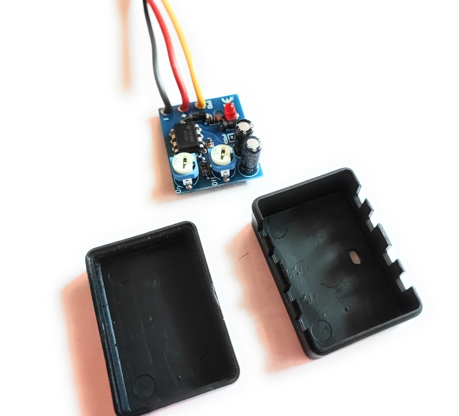 12V DC Pulse Signal Generator Module Adjustable Pulse & Pause Timer