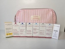 Clarins 9 Teiliges Kennenlern Set Creme- Reinigung - Pflege & Kosmetiktasche