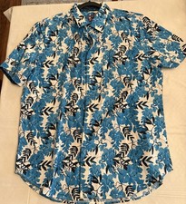Robert Graham Classic Fit XL Blue Floral Shor...