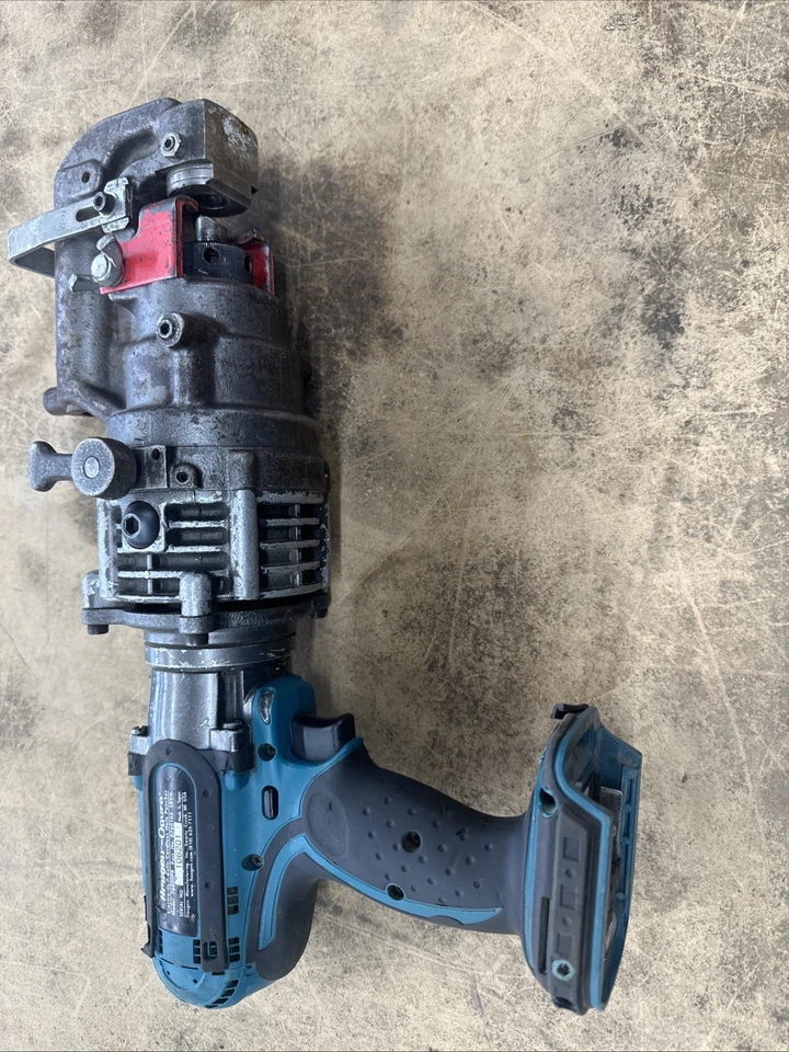 Perfurador sem fio HOUGEN 0760102 76000PR 18V - Imagem 2 de 4