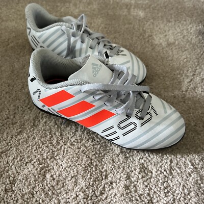 Kinder Adidas Nemeziz Messi 17.4 Fußball Astro Fußballschuhe Mädchen Junge UK K11 11