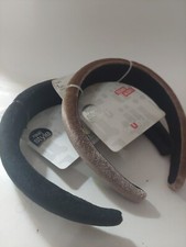  Lot of 2 Scunci Real Style Trend Alert Black  Champagne Velvet Headband