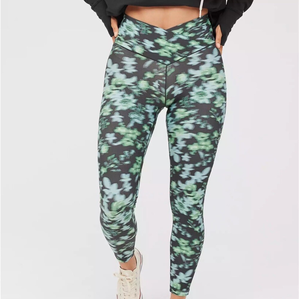 Aerie Crossover Legging