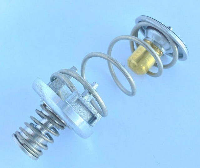 (1) NEW OEM GENUINE GM Thermostat Chevrolet Camaro SS/Corvette/Tahoe/Silverado eBay