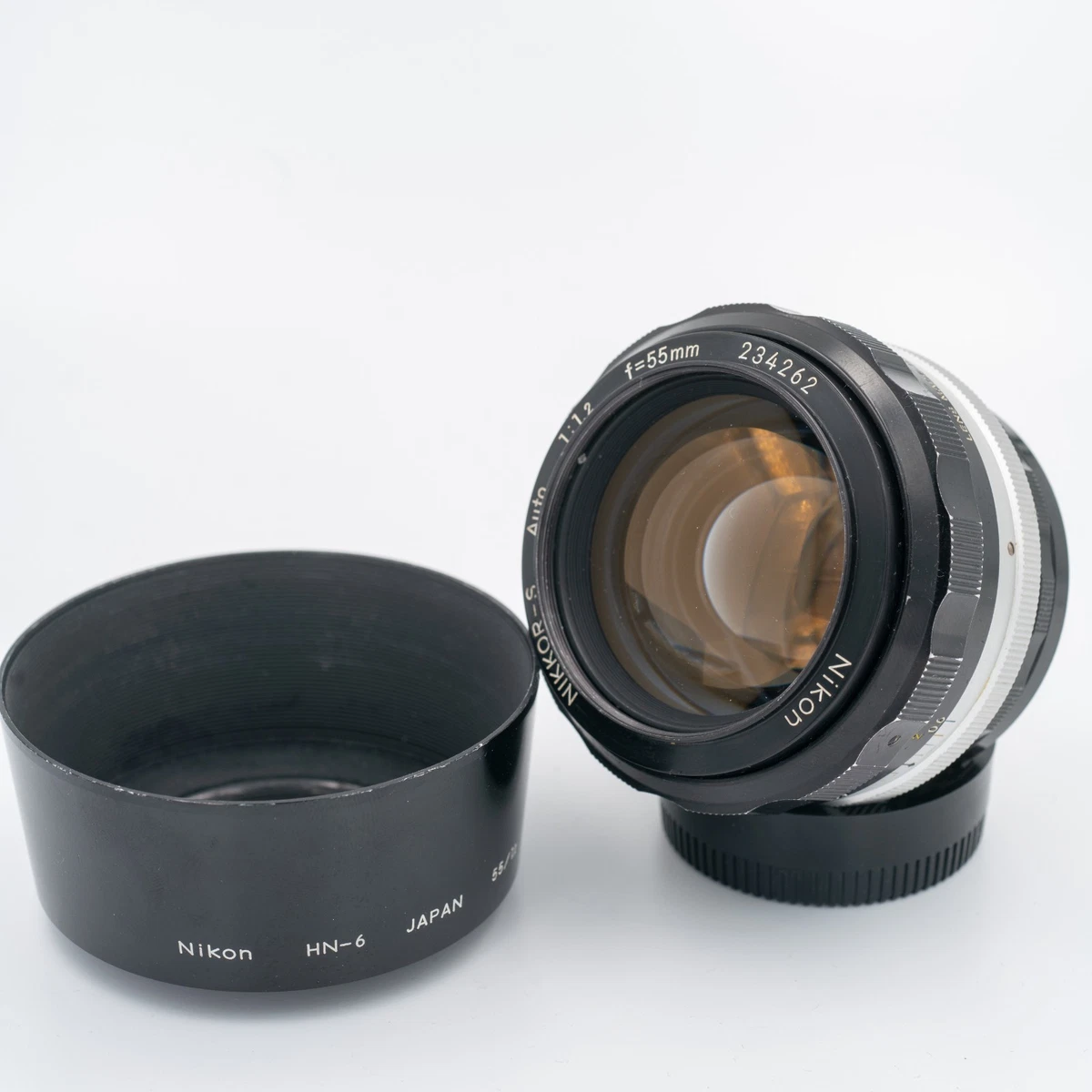 フィルムカメラ Nikon Nikkor Ai 55mm f/1.2 MF #465-2 Nikon 55mm f1.2 Lens - History & Review - YouTube