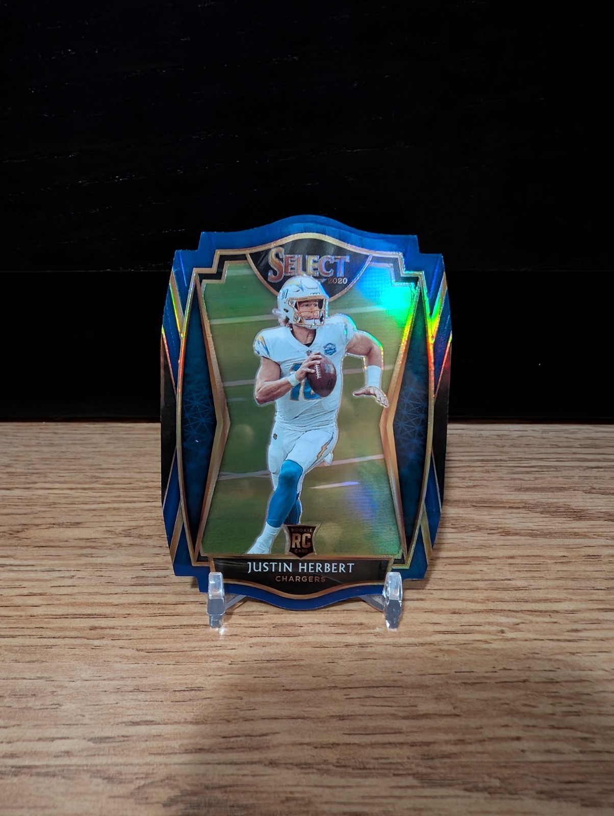 2020 Justin Herbert Panini Select Premier Level Rookie RC Die-Cut Blue Prizm 144