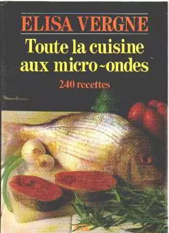 Die ganze Küche mit Mikrowelle, Vergne-E