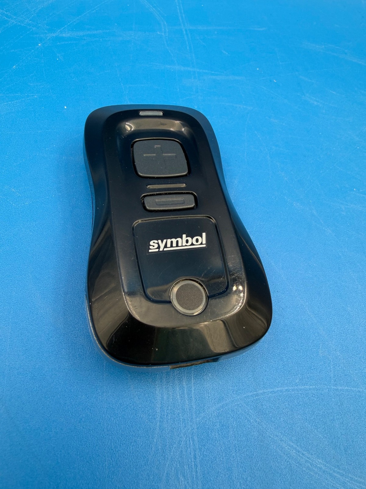 Symbol Motorola CS3070 Barcode Scanner Batch 1D Laser CS3070-SR10007WW