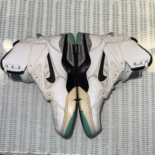 Nike Air Command Force - White/ Hyper Jade Me...