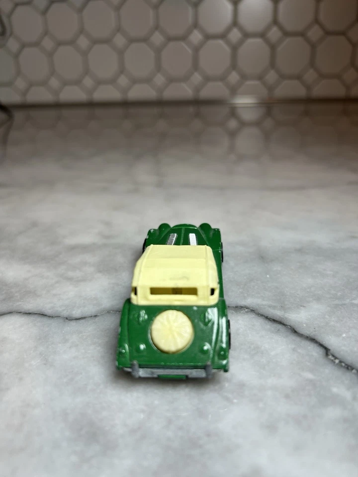 Coche de juguete fundido a presión Majorette Morgan 1980 hecho en Francia Foto 4 de 4