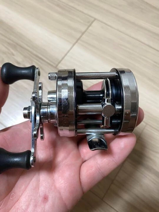 Abu Garcia Ambassador 1500C IAR /fishing /Reel /some scratches and stains