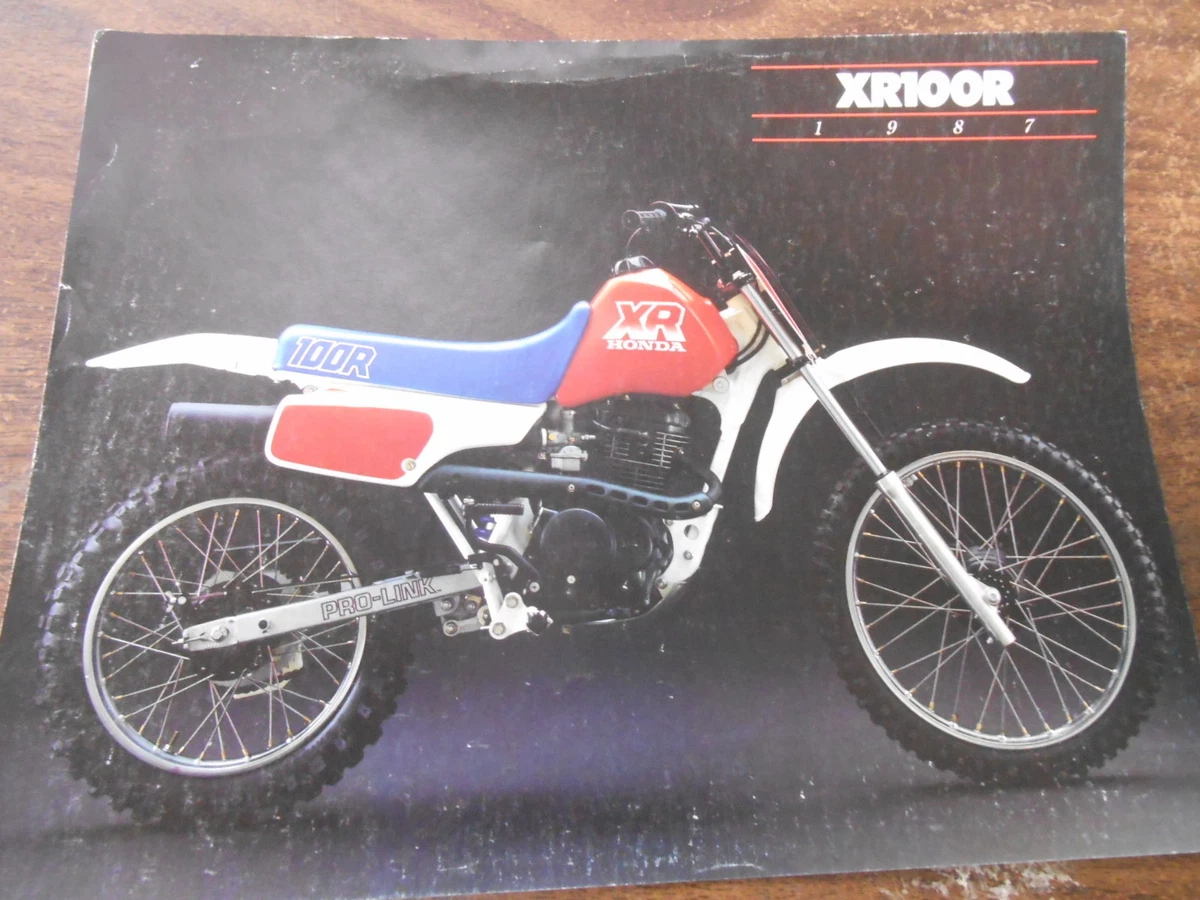 Vintage Honda Features and Specification Chart Brochure 1987