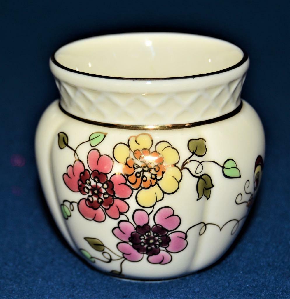 Vtg ZSOLNAY Hungary Hand Painted Pink FLOWERS Gold Accents 3 3/4
