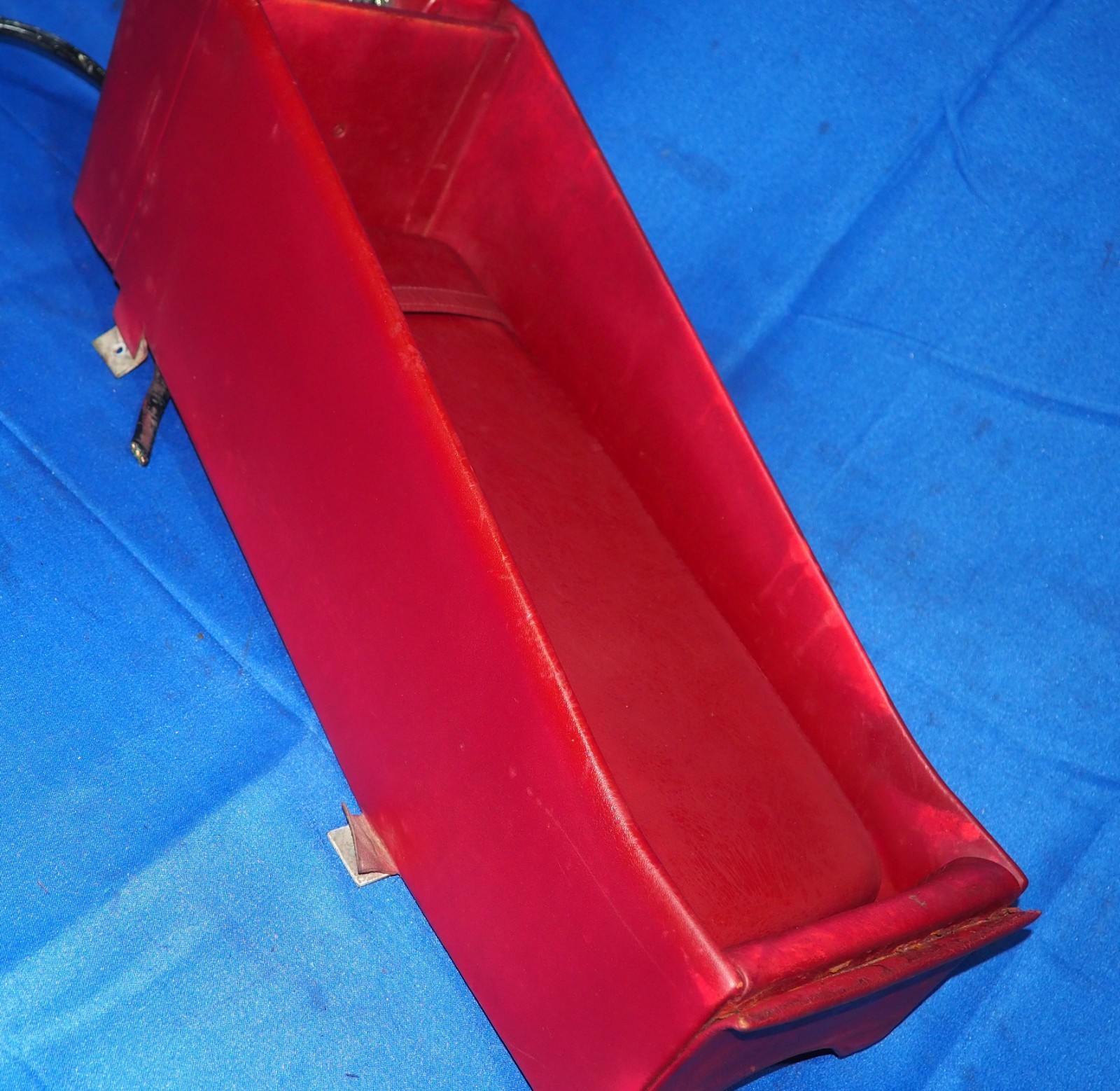 1965-1980 Rolls Royce Silver Shadow & Wraith I II Red Center Console Assembly OE