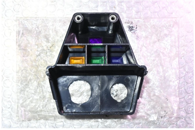 Estuche Indicador de Posición de Engranaje Original Suzuki GT750 Nuevo Sin Usar Foto 3 de 4